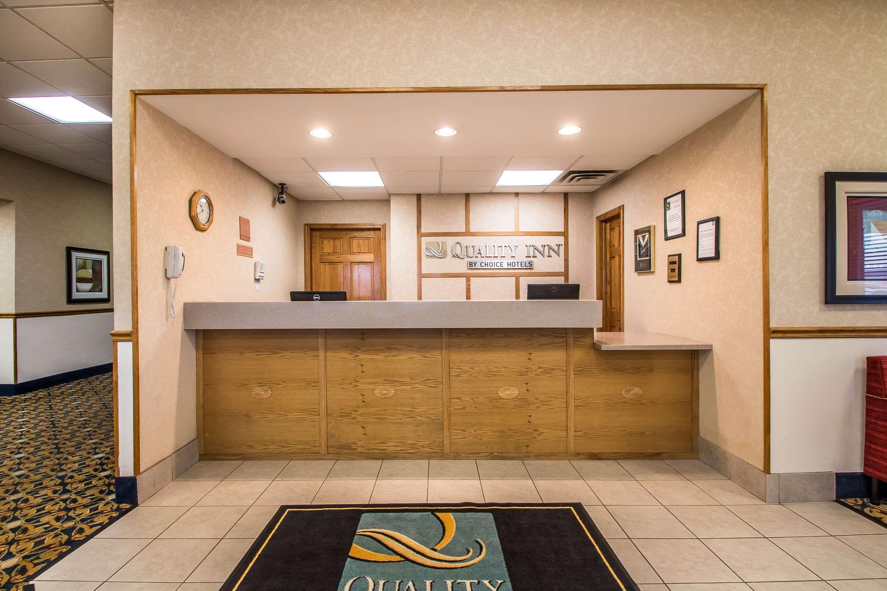 Quality Inn Morris I-80 Luaran gambar